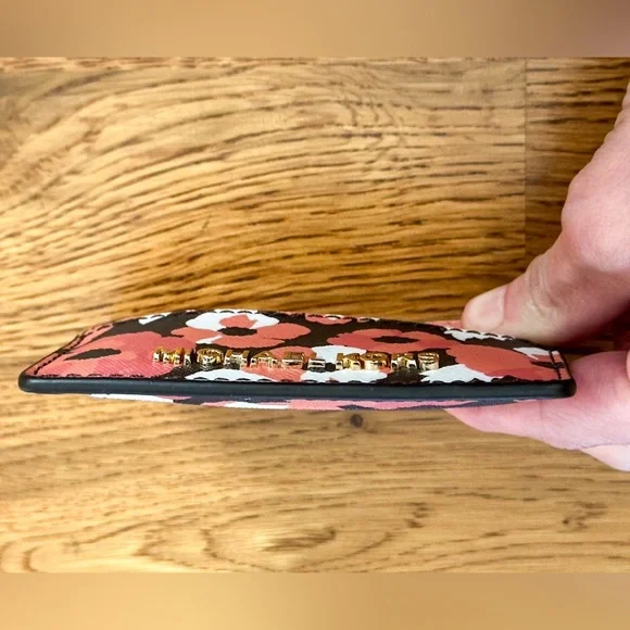 MK by Michael Kors Floral Card Holder - Picture 8 of 8